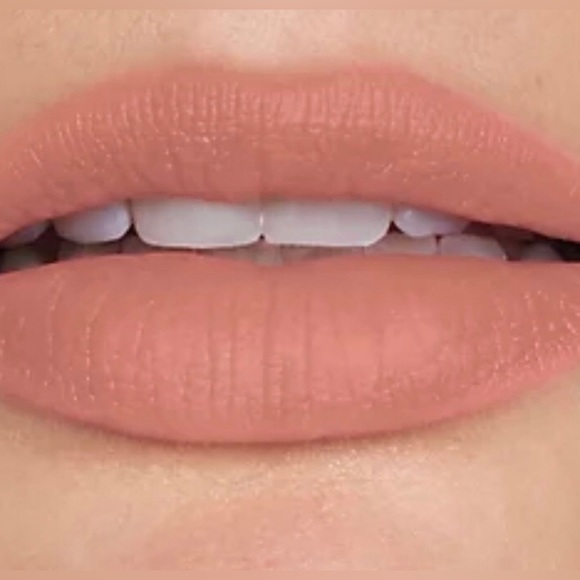 laura mercier Velour Extreme Matte Lipstick - Picture 8 of 10